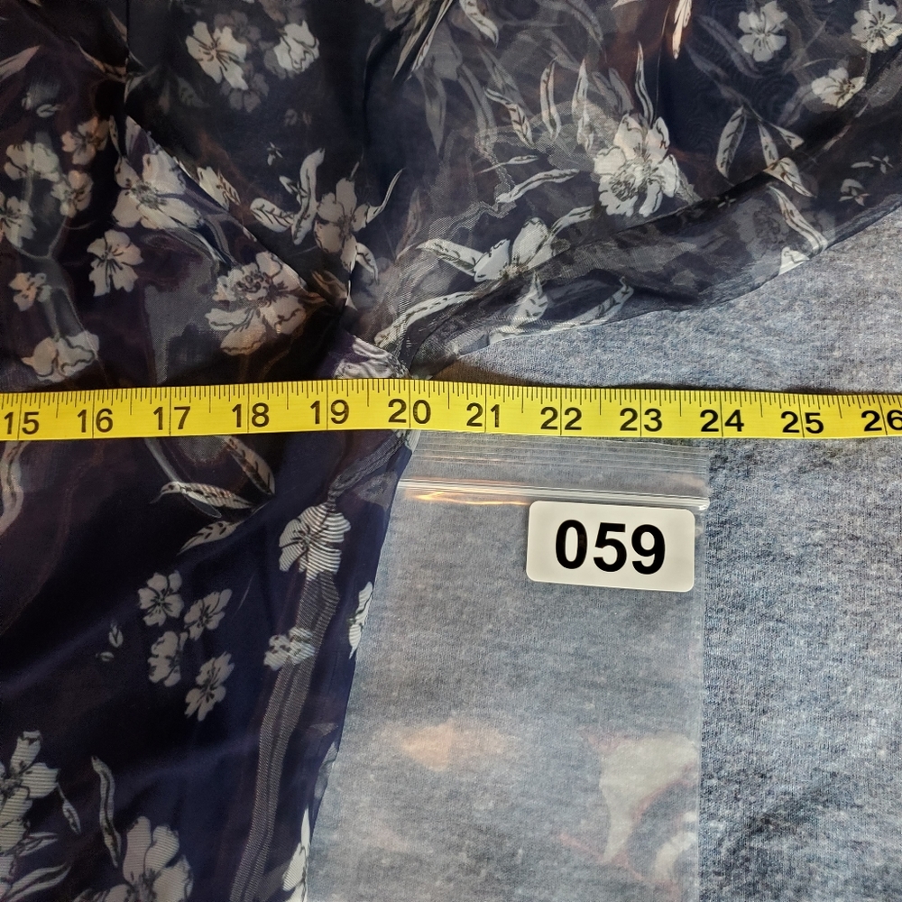 Zara Navy Floral Print Sheer Pullover Long Sleeves Blouse Size Small - Picture 9 of 10